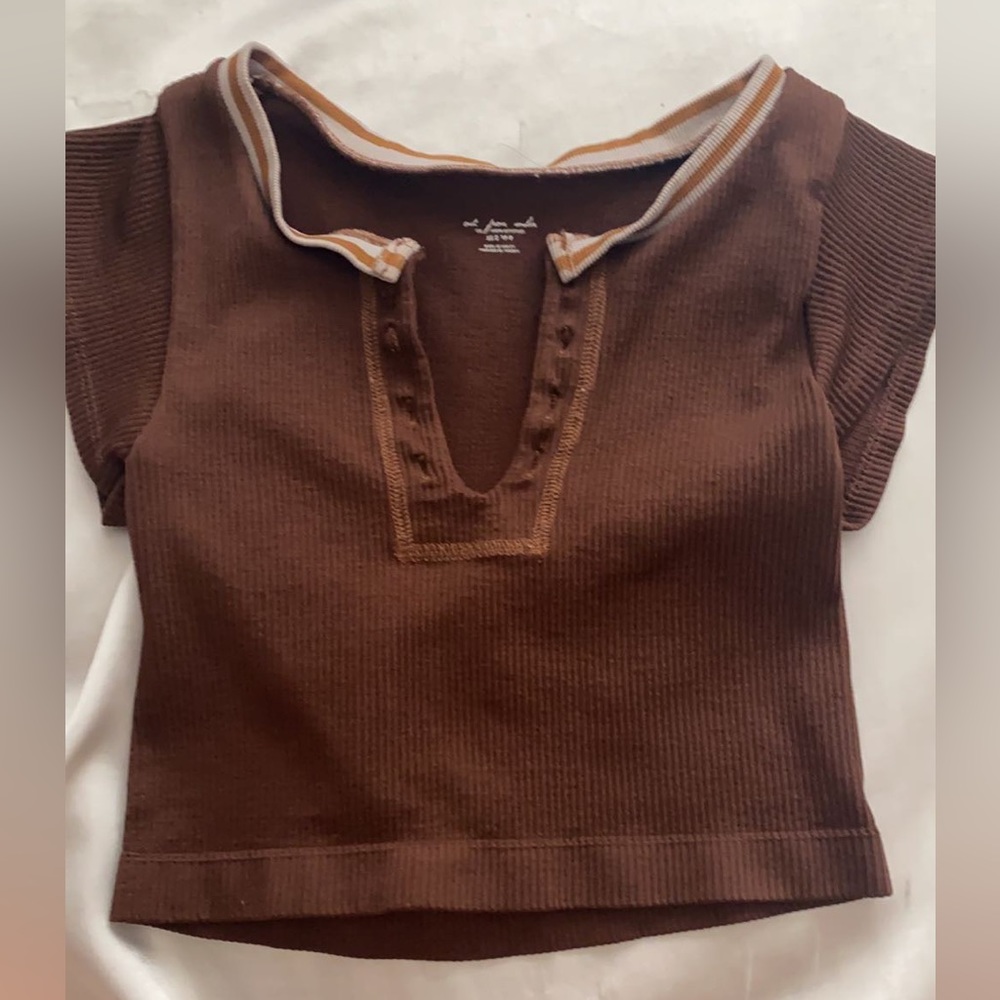 brown urban go for gold shirt XS/S